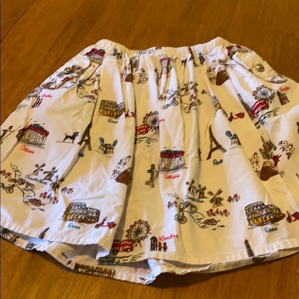 Gymboree Size 9 Corduroy White with Cities Skirt